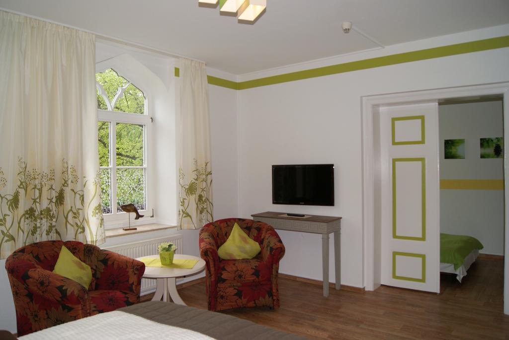 Deluxe Apartments Der "Alten Apotheke" Prerow Exteriér fotografie